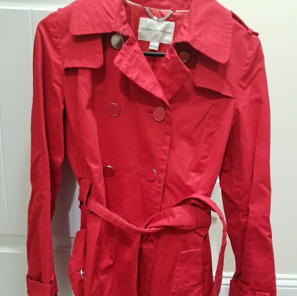 Red Banana Republic Trench